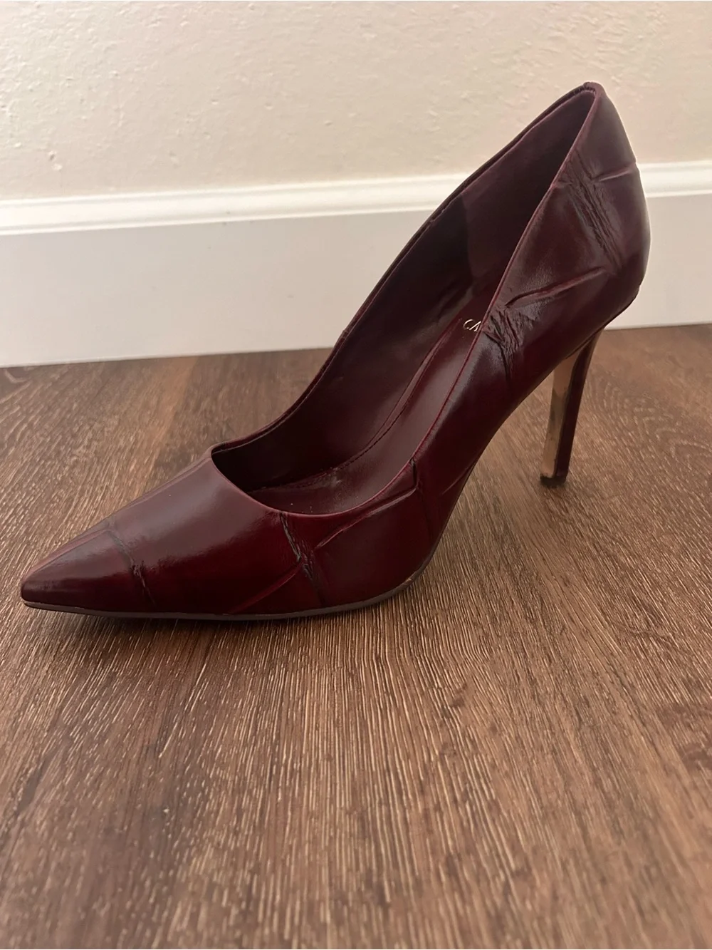 Vince Camuto Savilla Pointed-Toe Stiletto Pump in Plum size 8.5 - worn once!